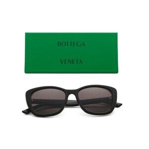 BOTTEGA VENETA Black/Grey 55mm Square Sunglasses